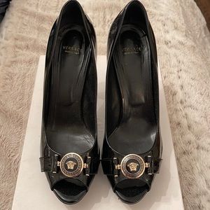 Versace pumps